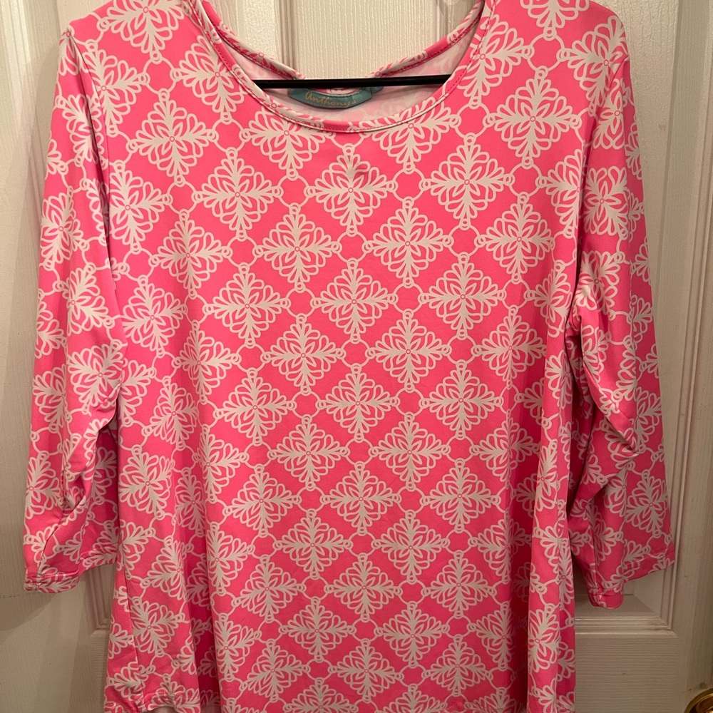 Pink and White Boxy Blouse with 3/4 Sleeves